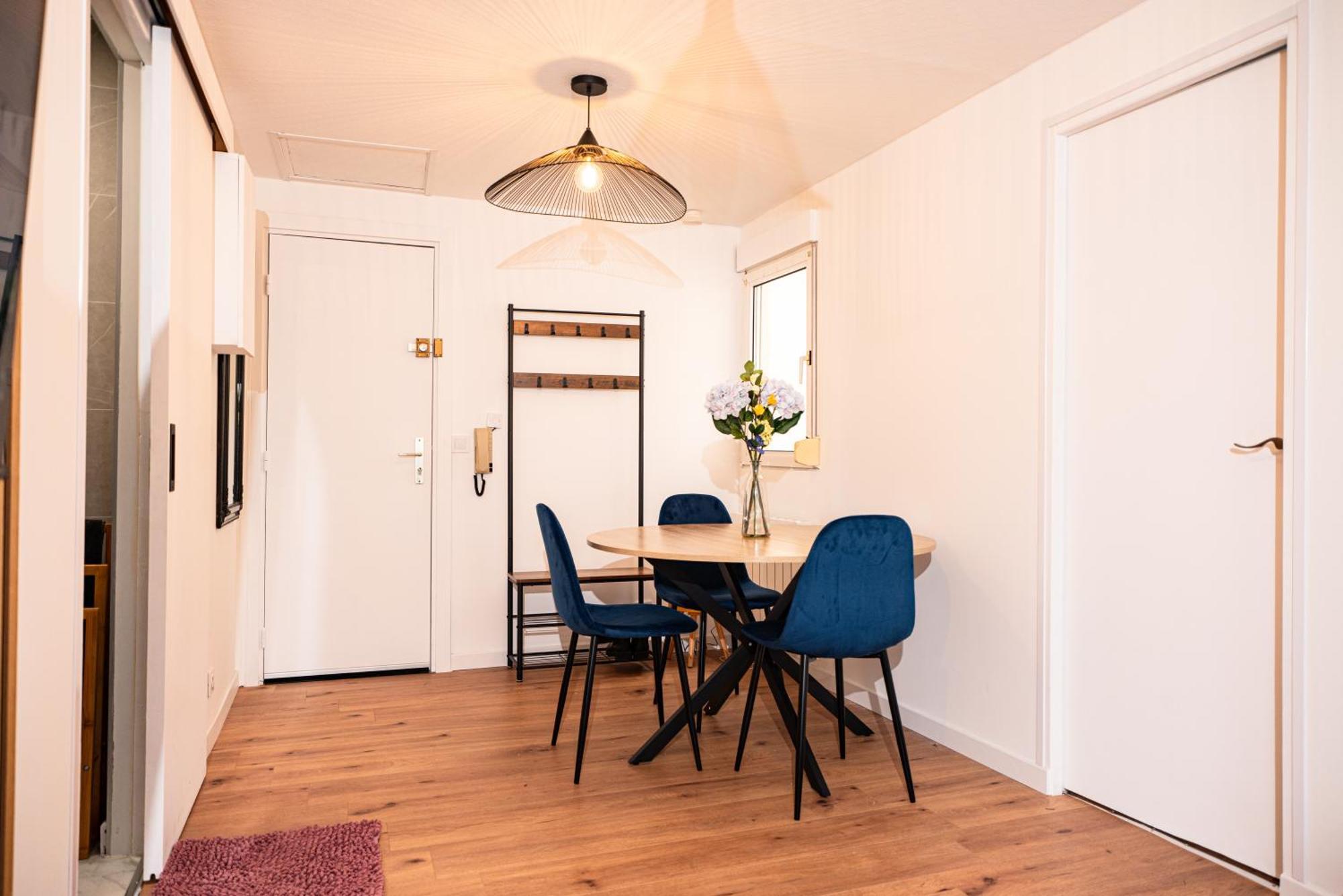 Moderne T2 Centre Sauna Wifi Home Office Netflix Strasbourg Bagian luar foto