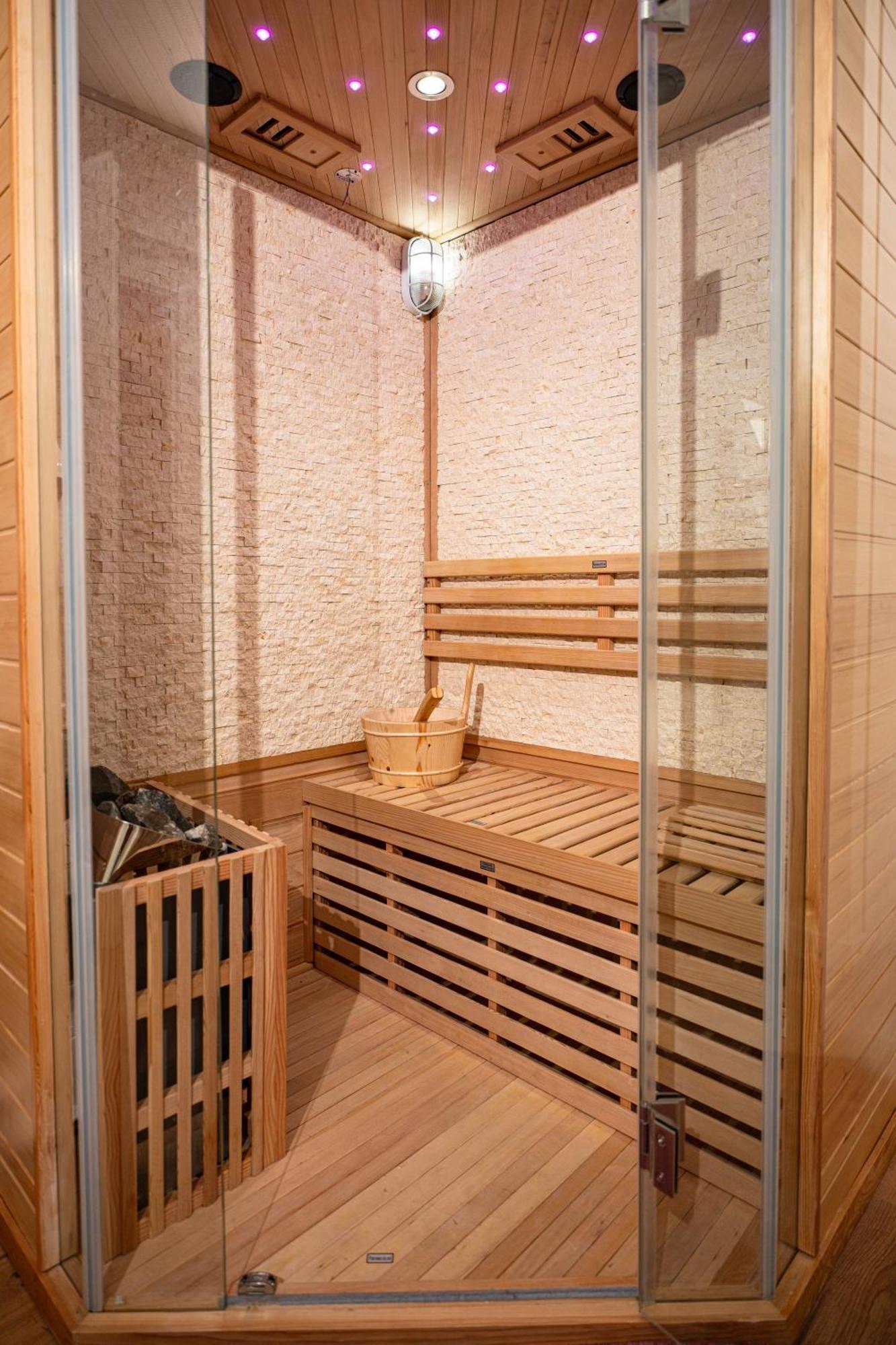 Moderne T2 Centre Sauna Wifi Home Office Netflix Strasbourg Bagian luar foto